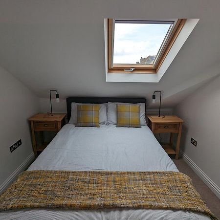Top Floor Apartment Llandudno Exterior photo